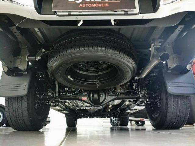 Toyota Hilux LIMITED CD 3.0 4X4 DIESEL AUTOMÁTICA - Foto 9