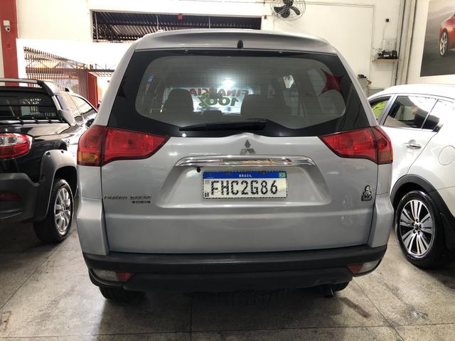 Pajero dakar financia 100% , km baixo - Foto 12
