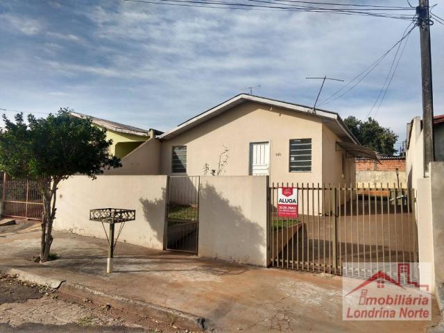 Casa com 3 dormitórios para alugar, 65 m² por R$ 650/mês - Conjunto Vivi Xavier - Londrina