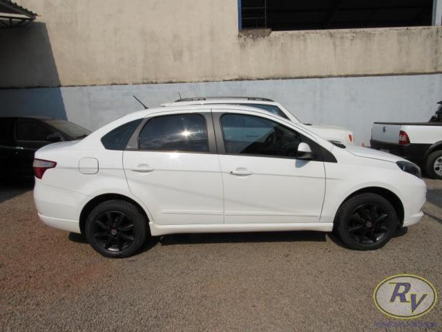 FIAT GRAND SIENA 2013/2013 1.4 MPI ATTRACTIVE 8V FLEX 4P MANUAL