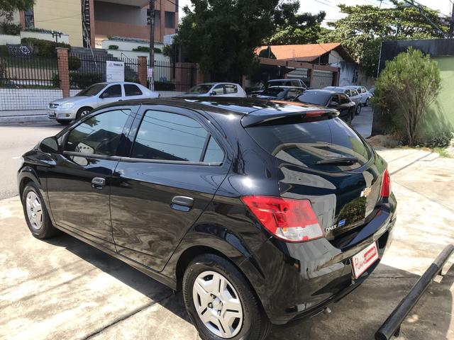Onix Joy 1.0 Ano 2018 Completo Único Dono - Foto 8