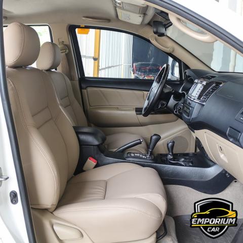 HILUX SW4 2014/2015 3.0 SRV 4X4 7 LUGARES 16V TURBO INTERCOOLER DIESEL 4P AUTOMÁTICO - Foto 5