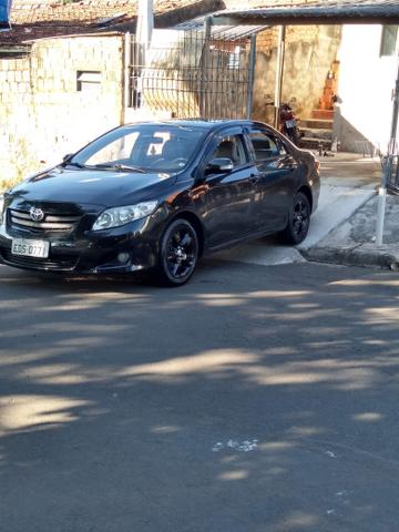 Vendo corolla xei top de linha ou troco por Jetta tsi 2012