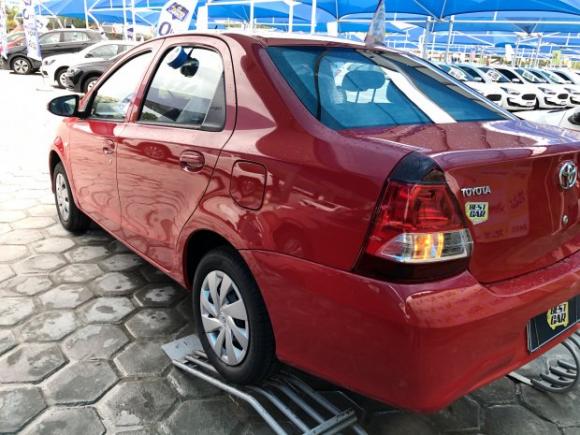 Etios Sedan 1.5x - Foto 3