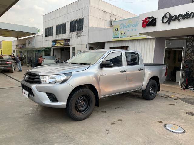 HILUX CD 2.8 4X4 DIESEL MANUAL 2019