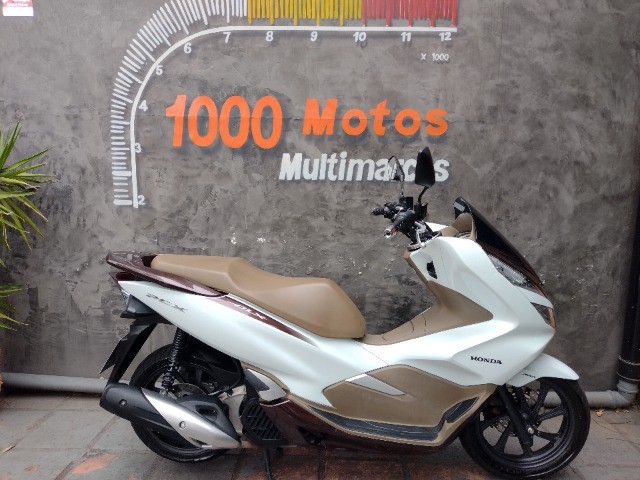 HONDA PCX 150 DLX 2021