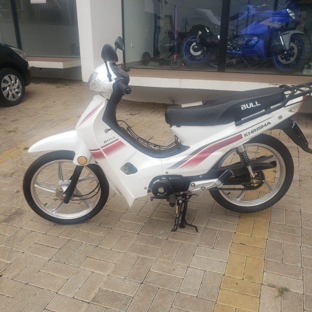 BULL KRISMA 50 CC 2021 18 X R$ 442,00