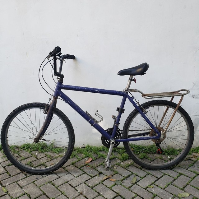 Bicicleta Caloi Alumínio 18 marchas 