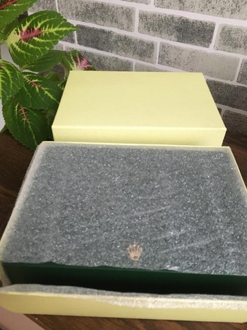Caixa Rolex Original + Documentos - Foto 4
