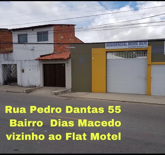 Alugo casa  1 quarto no Dias Macedo perto do Atacadão