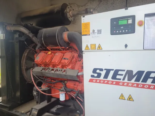 Gerador de Energia 650 kVA Ano 2015 Scania + Weg + Qta 650kVA