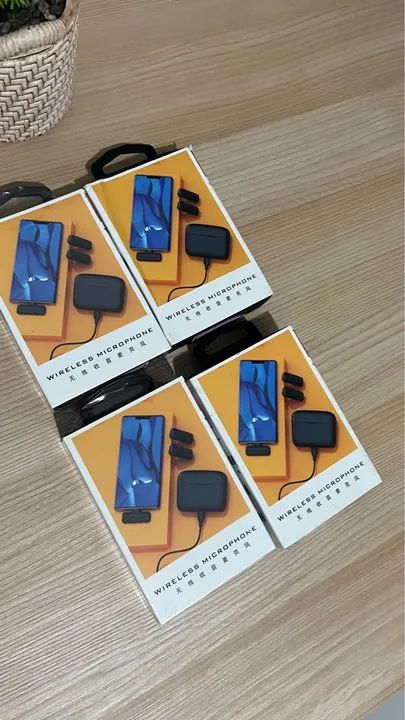Microfone Sem Fio para Celular J13 Lavalier - Novo/ lacrado 