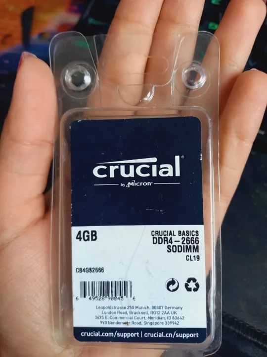 Memória RAM Crucial DDR4 para notebook