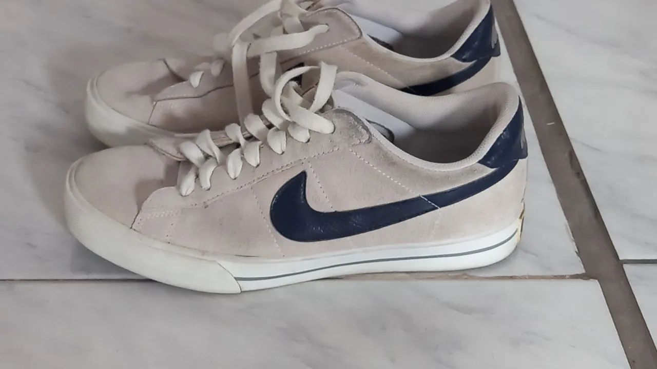 Tênis Nike Suede