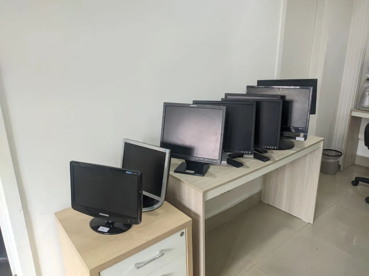 Monitores á partir de:  R$120,00 - Foto 4