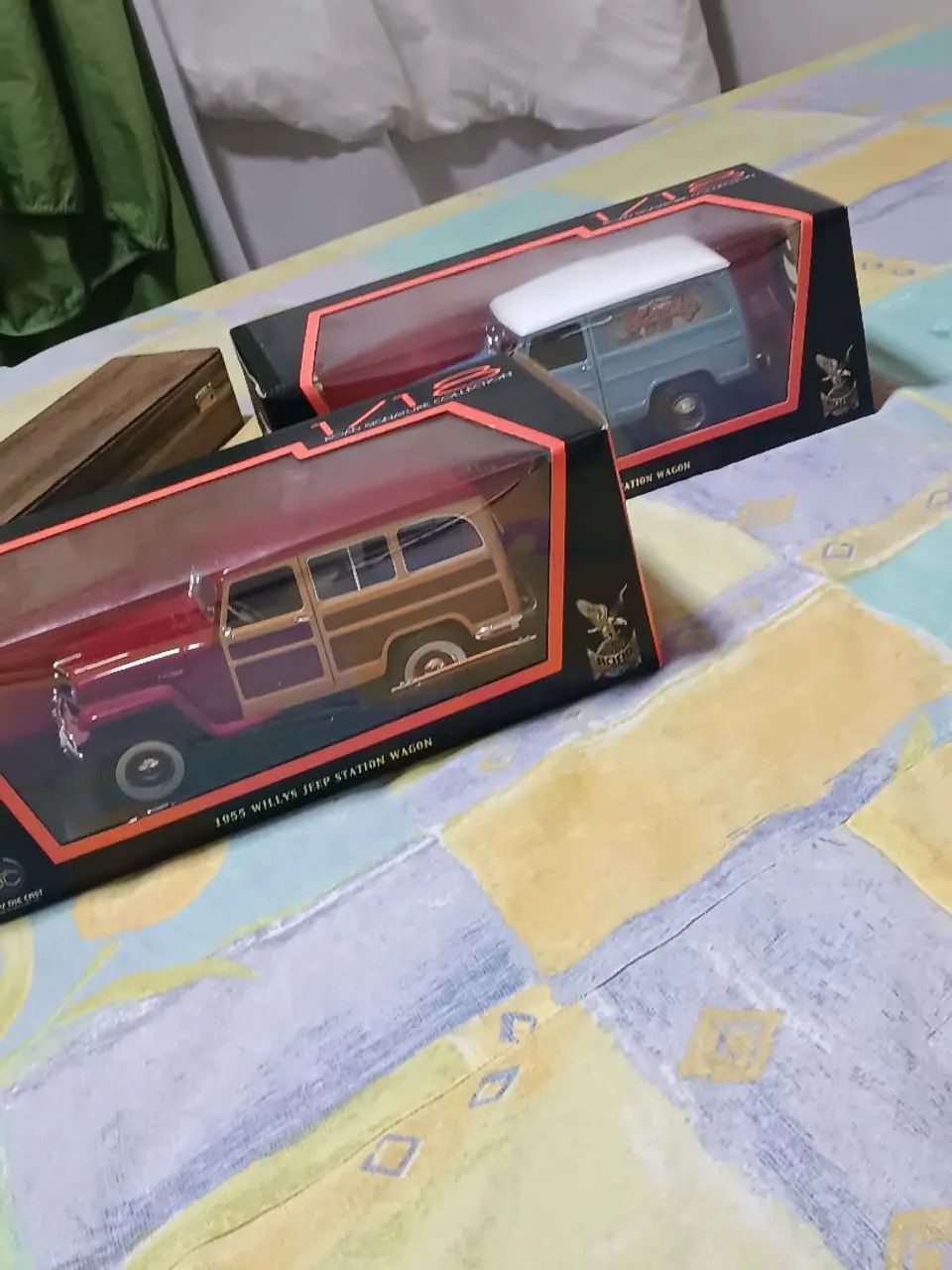Miniatura rural 1955 Willys Jeep Station Wagon - Foto 5