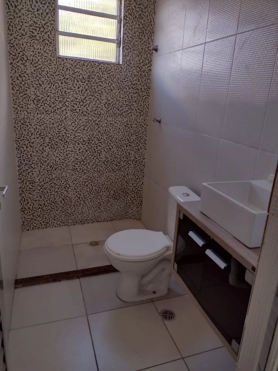 Ap 1 dorm grande com vaga garagem  coberta condomínio fechado  - Foto 2