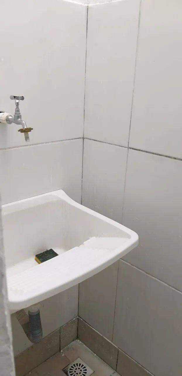 Alugam-se kitnets duplex no bairro Monte Castelo/Apeadouro - Foto 3