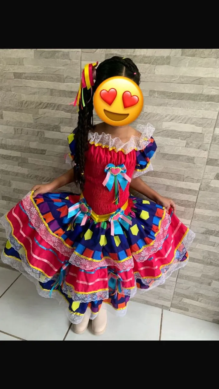 Vestido junino Infantil Colorido e Charmoso