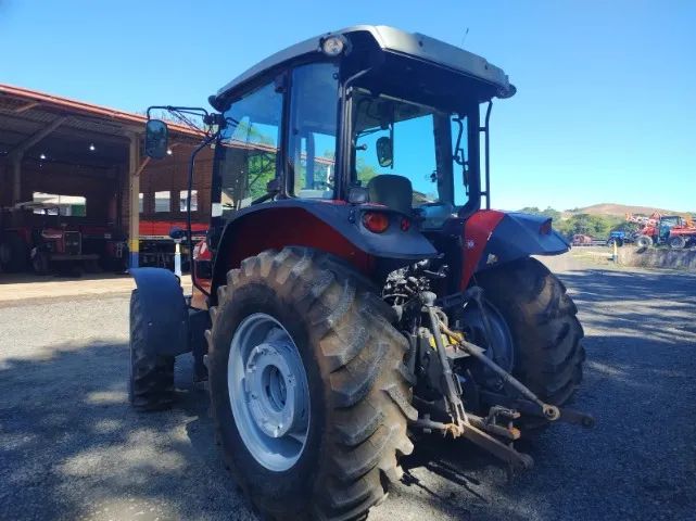 Trator Massey Ferguson - MF 4709 Cabinado. Fab 2019 - Foto 2