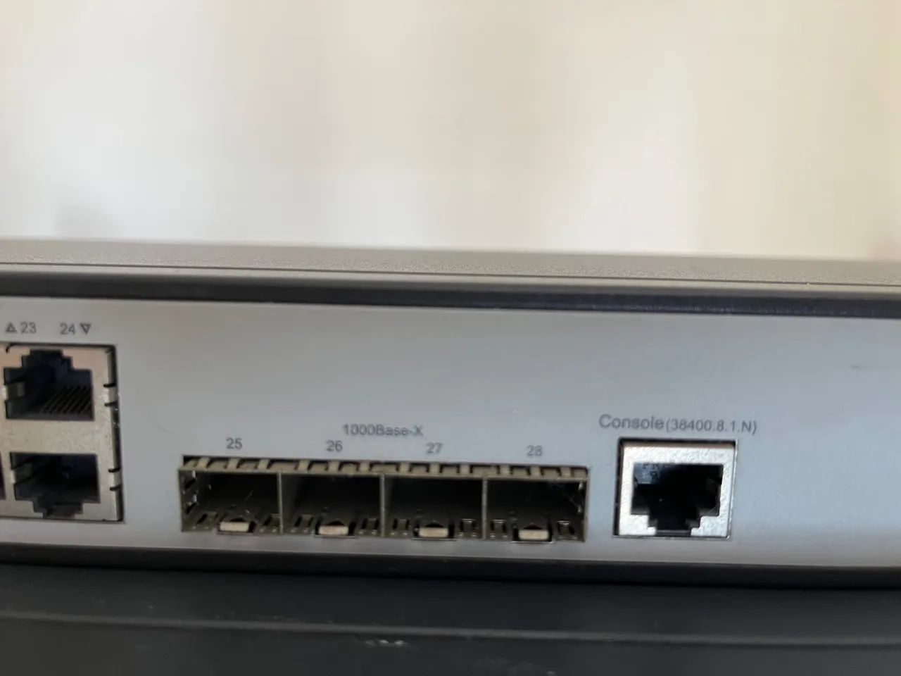 SWITCH HP V1910-24G  / JE006A - Foto 3