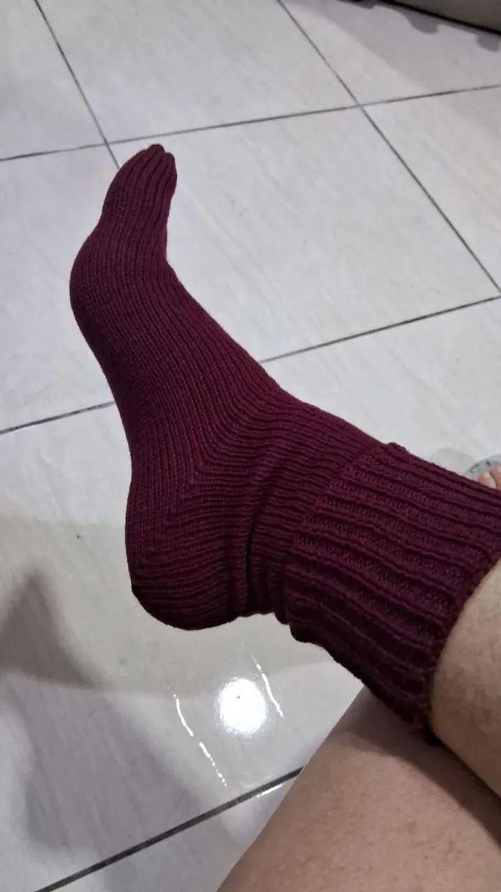 Meia de tricô para usar com chinelo - Foto 3