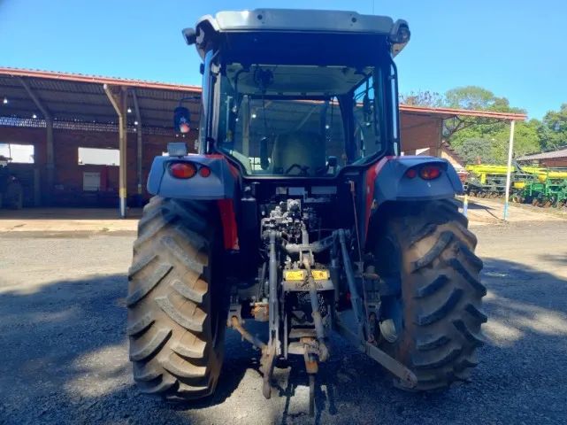 Trator Massey Ferguson - MF 4709 Cabinado. Fab 2019 - Foto 3