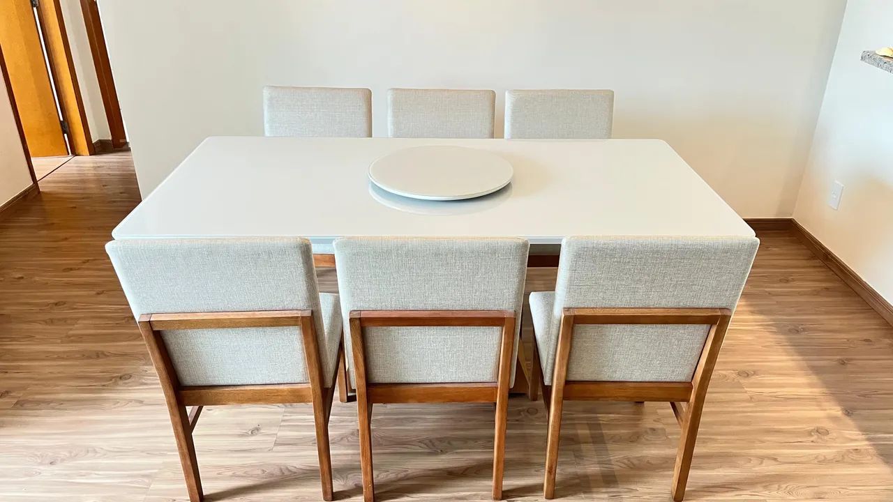 Mesa nova de jantar 