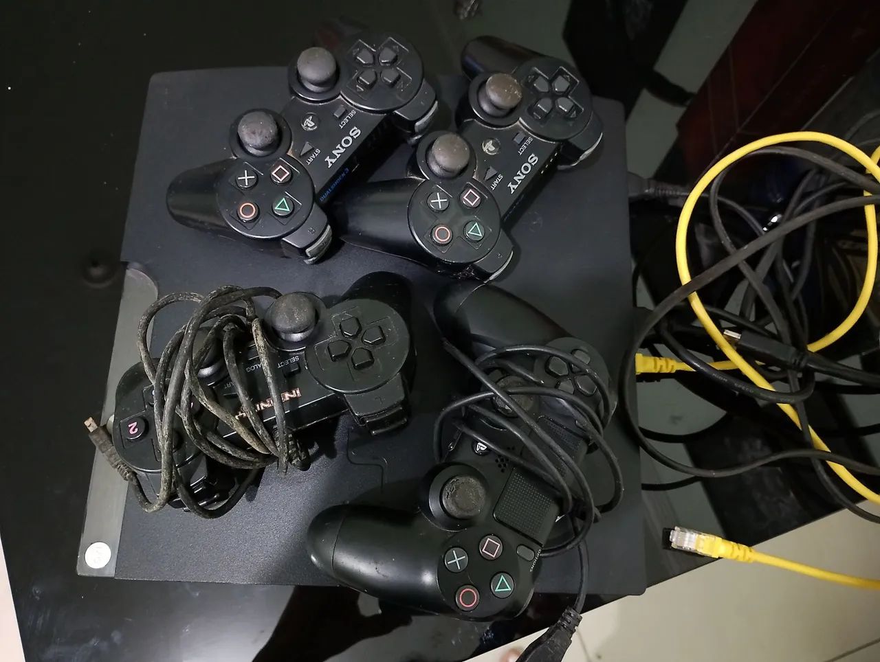 Vende Playstation 3 em boas condições de uso - Foto 2
