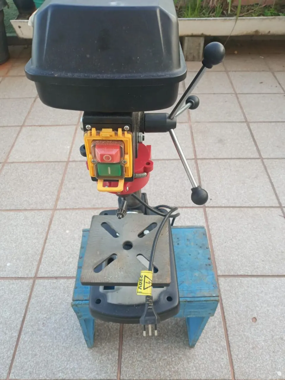 Furadeira de Bancada SCHUZ PRATIKA
