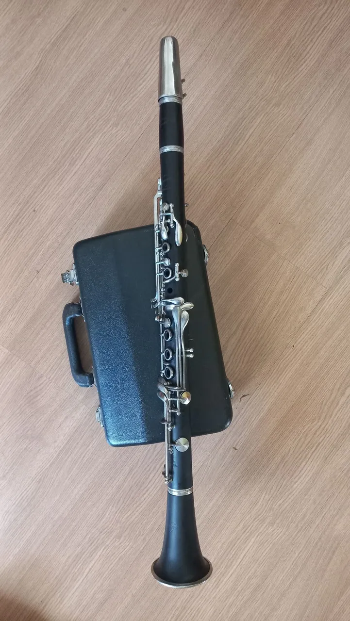 Clarinete Normandy em ótimo estado