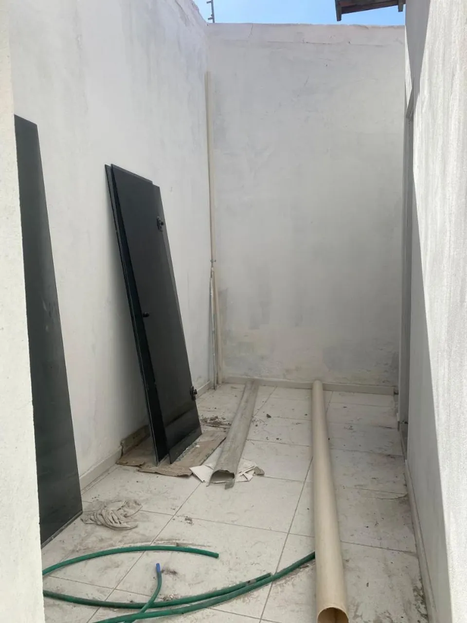 Box para Banheiro, fume medindo 1.25,480,00