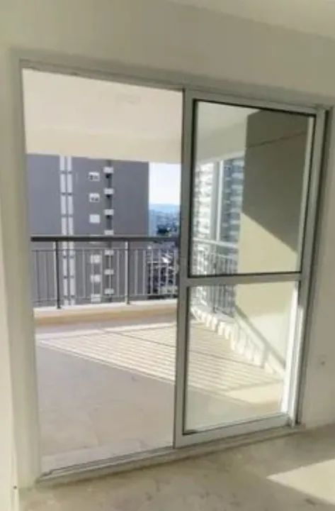 Porta alumínio branca 1,70 X 2,17 - Foto 2