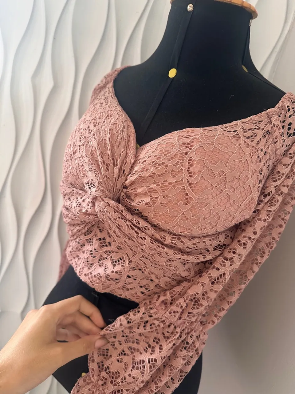 Blusa de renda feminina
