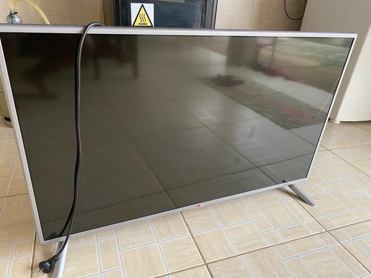 Vendo TV LG 42 plg! LEIA O ANÚNCIO !