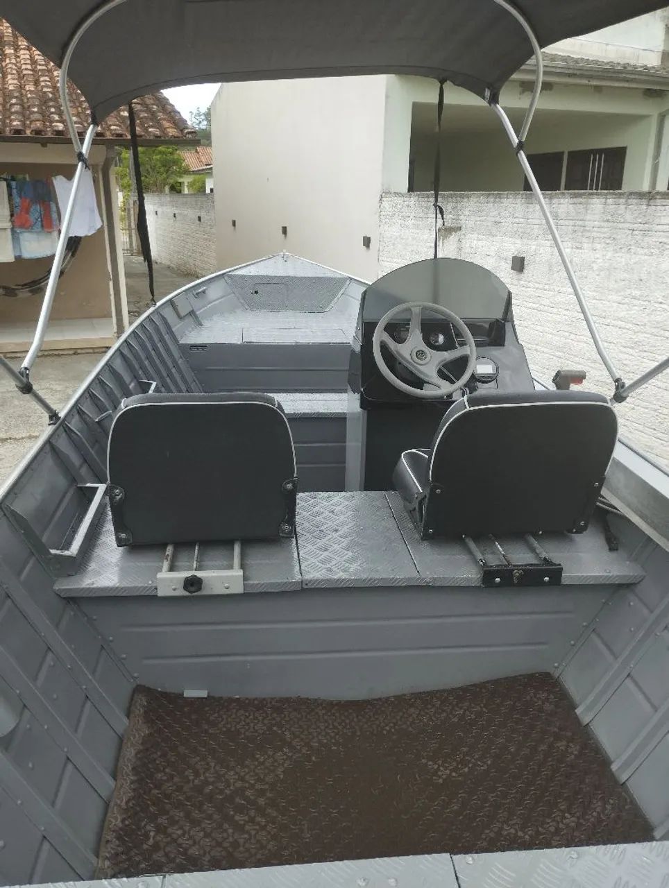 Lancha  de alumínio 6 metros, motor 40 Hp 4 tempos , e carreta rodoviária  - Foto 6