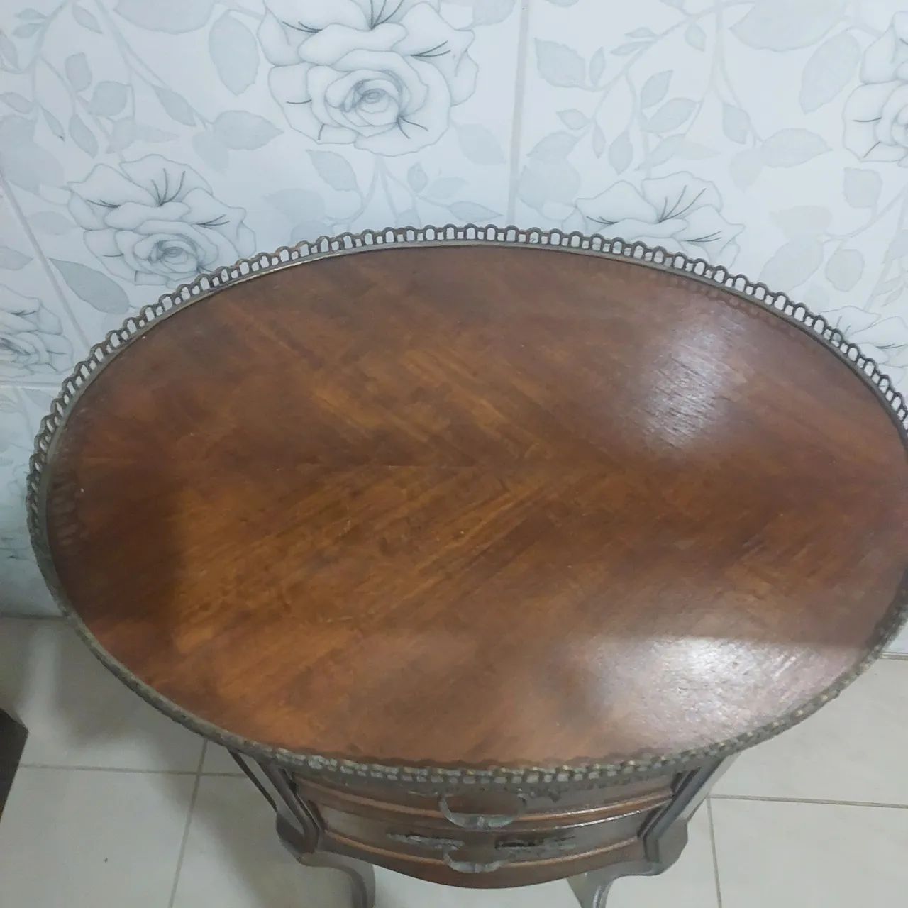 Mesa antiga de Madeira com 2 Gavetas - Foto 3