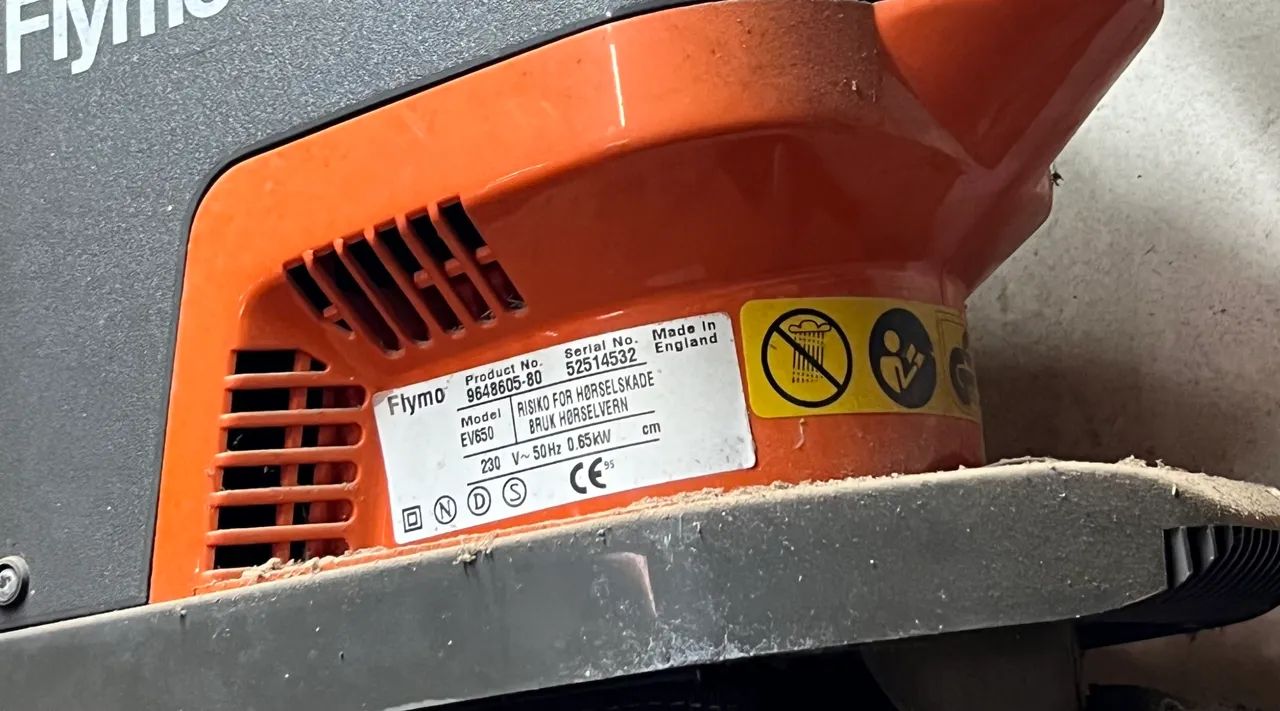 Soprador e aspirador de grama e folhas Flymo importado 220v oportunidade - Foto 2