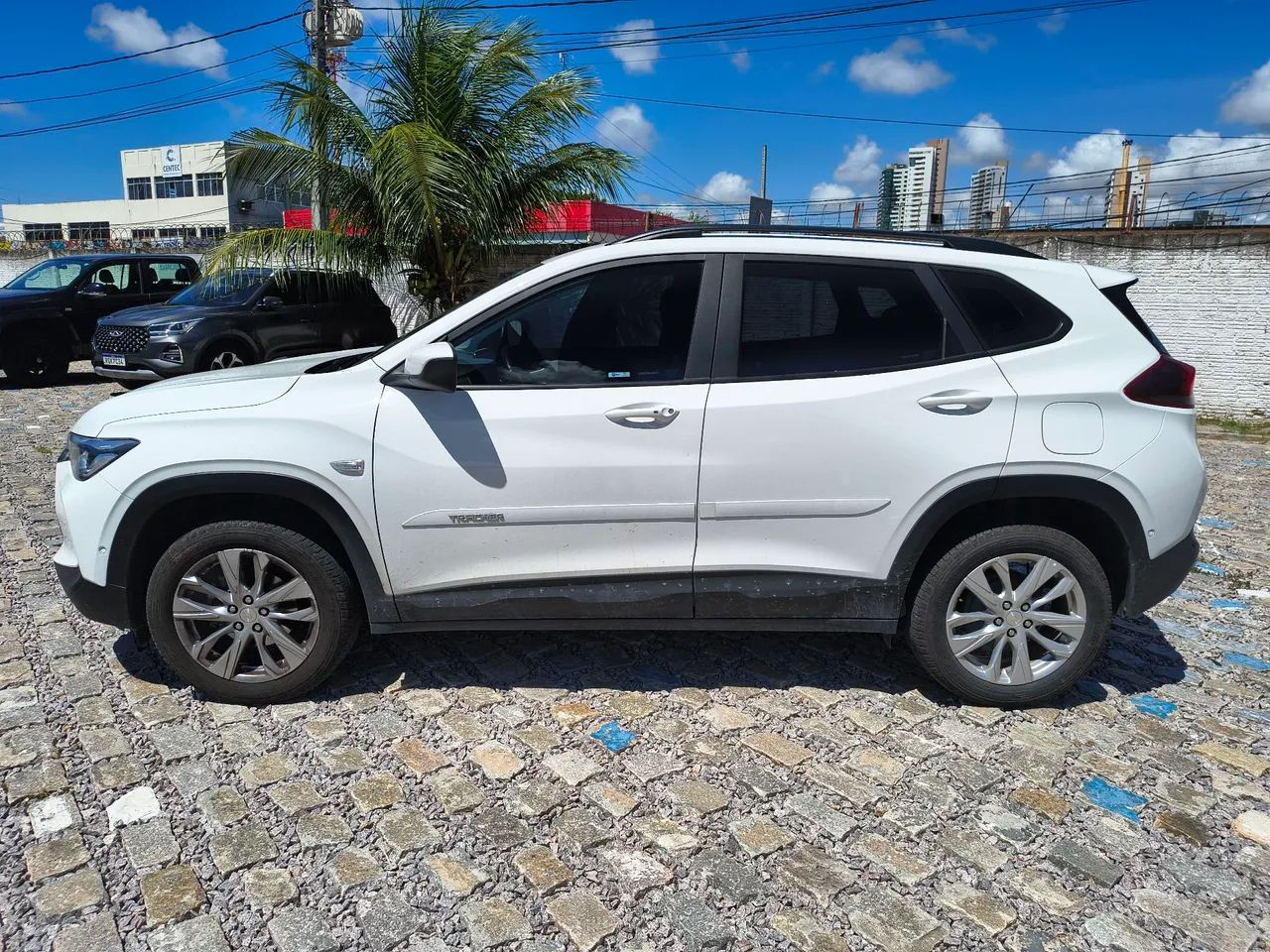 Tracker LTZ turbo automático 2024 completo. Carro extra! Apenas 16mil km - Foto 5