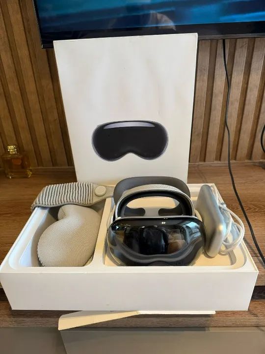 VENDO APPLE VISION 256 GB