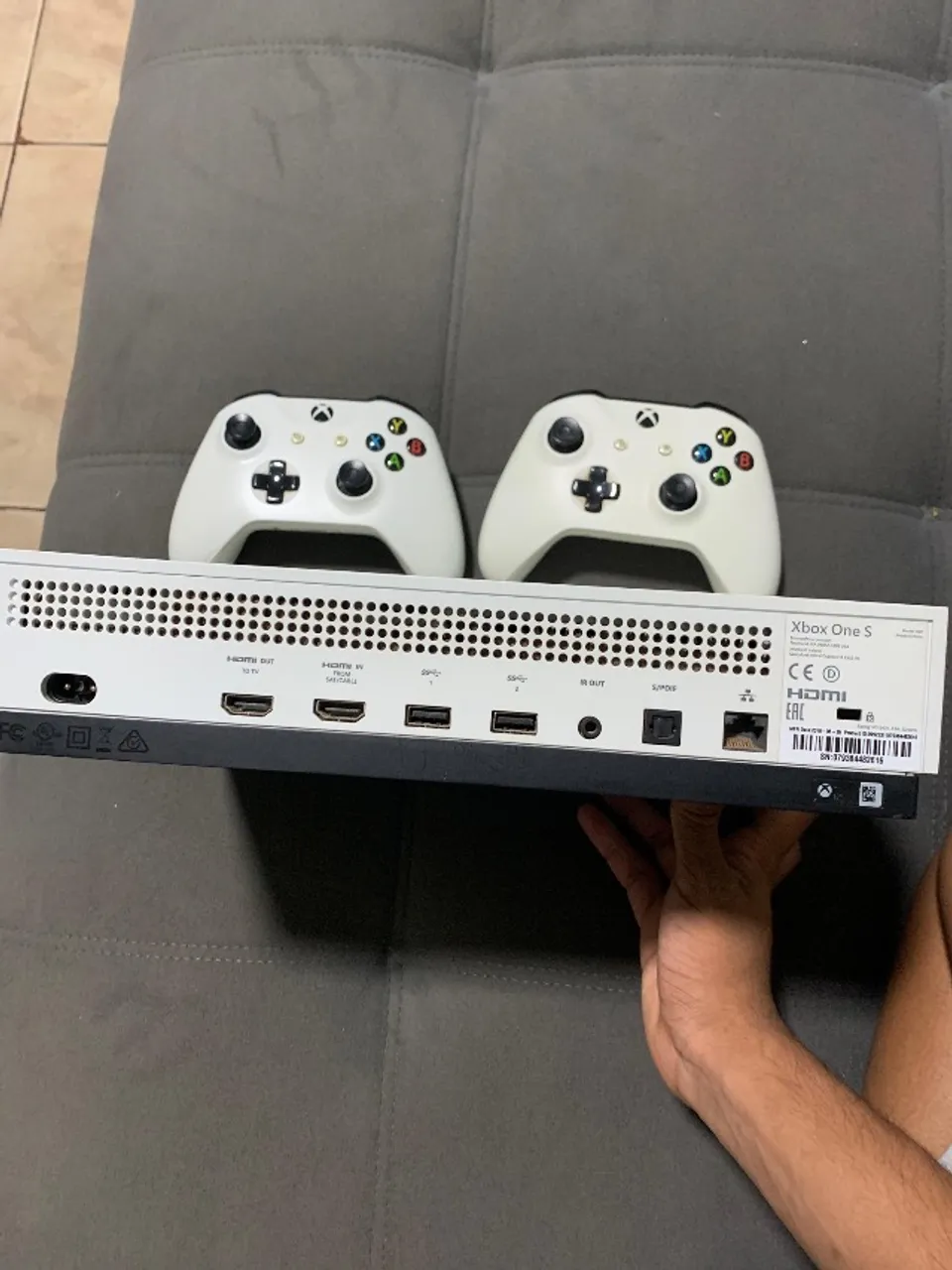 Xbox one S 1TB seminovo