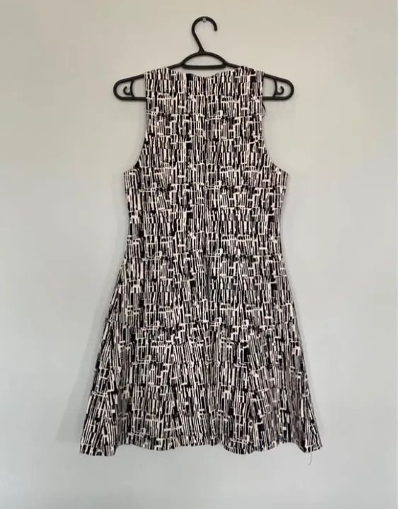 Vestido Preto e Branco - Zara Trafaluc - Foto 2