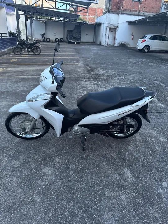 Honda Biz 110 Branca - 2018 - Unico dono