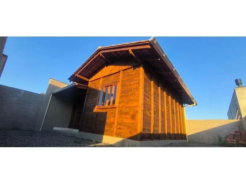 CASA RESIDENCIAL ARAQUARI - SC