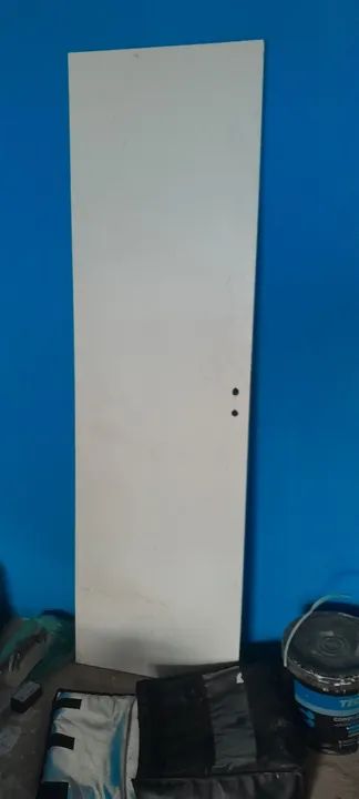 Porta branca em ótimo estado