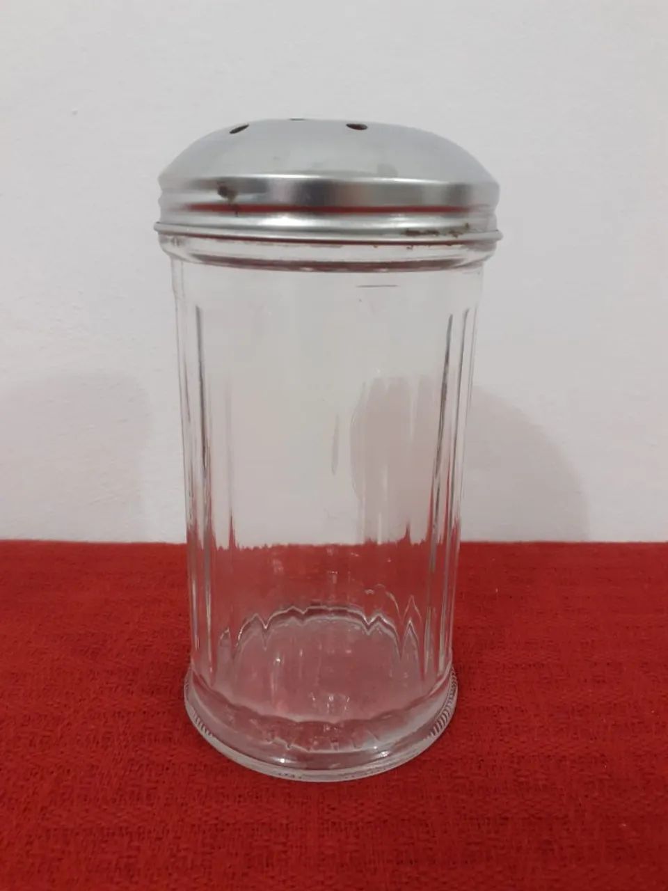 Porta Queijo Ralado com tampa Inox