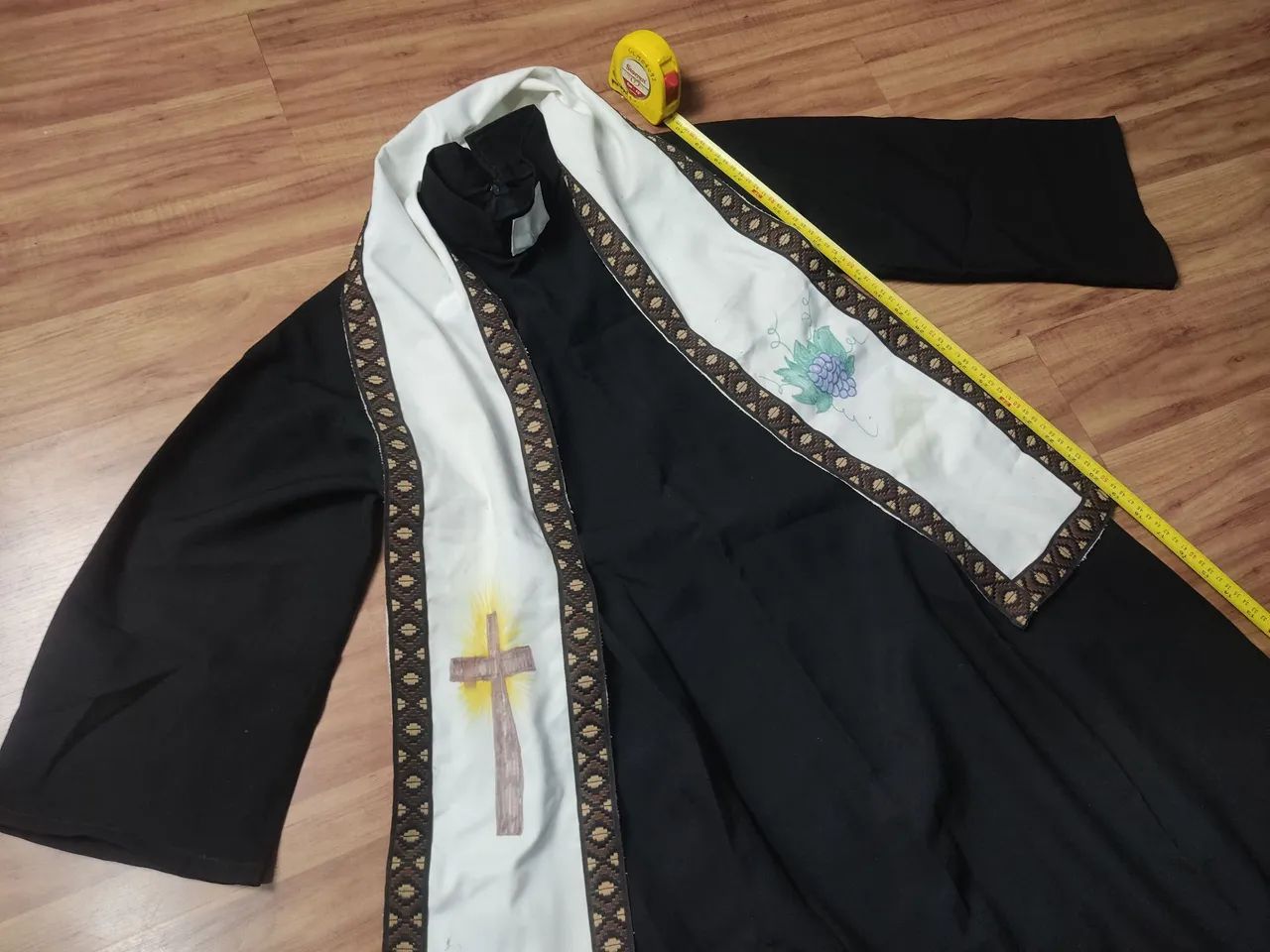 Fantasia Padre  102cm altura x 56cmlargura  infantil ou pra pessoa baixinha  para carnaval