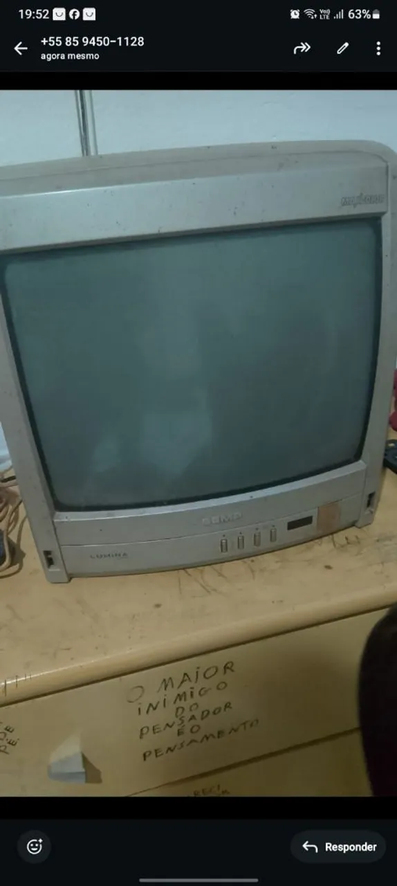 Televisão Semp antiga