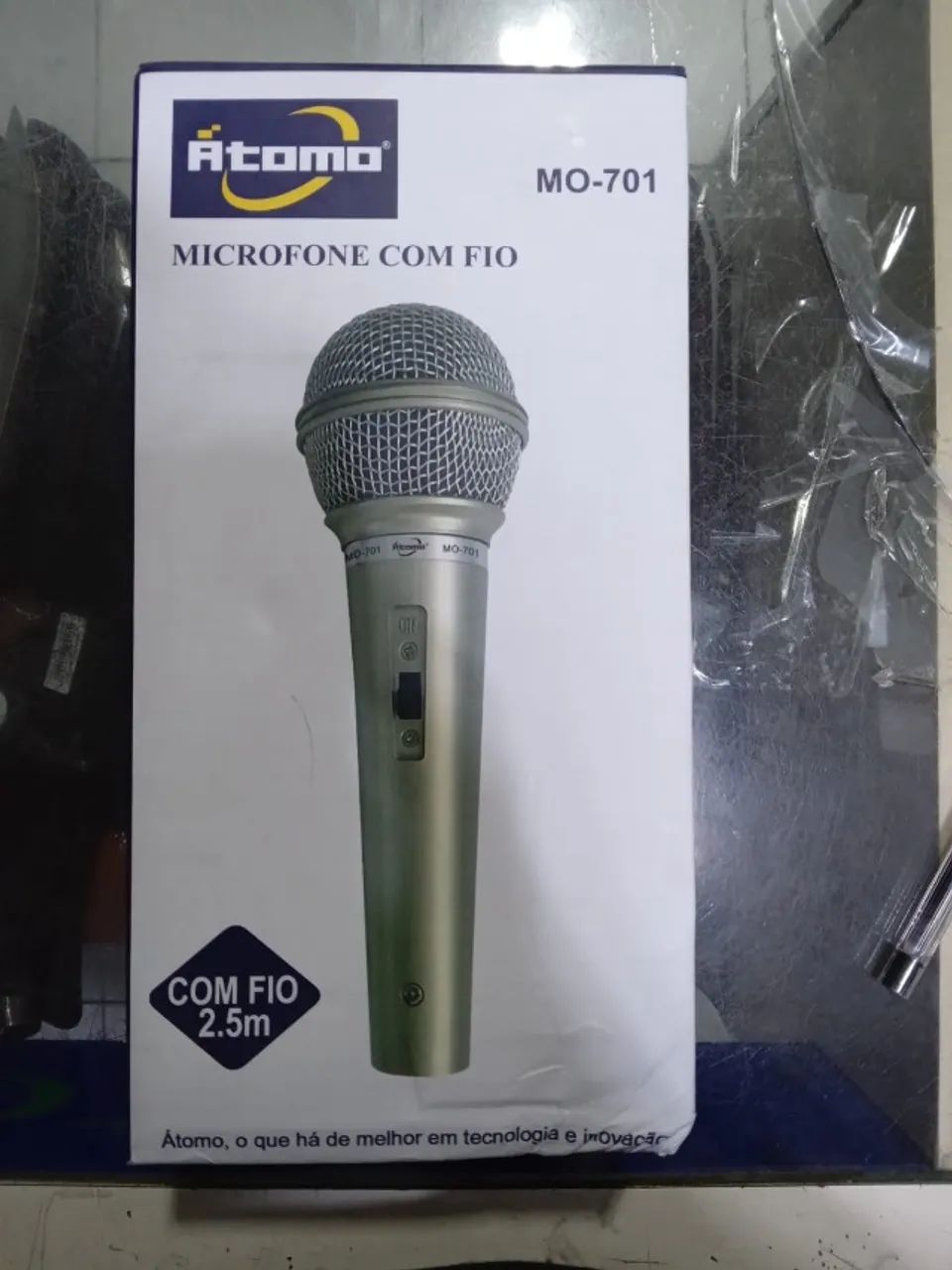 Microfone com fio- 30,00