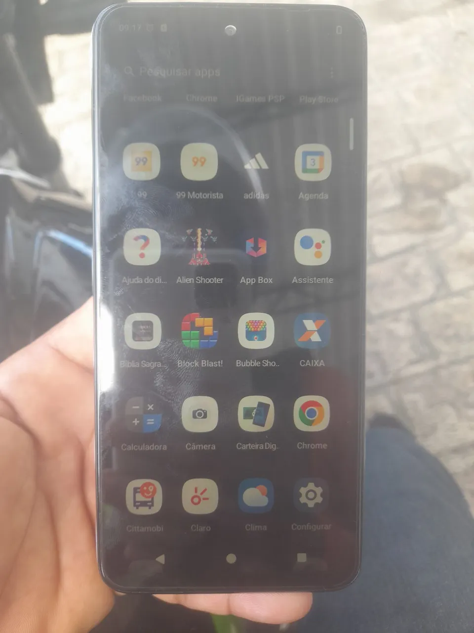 Pra vender logo precisando do dinheiro moto g23 tudo bom entrego em casa .